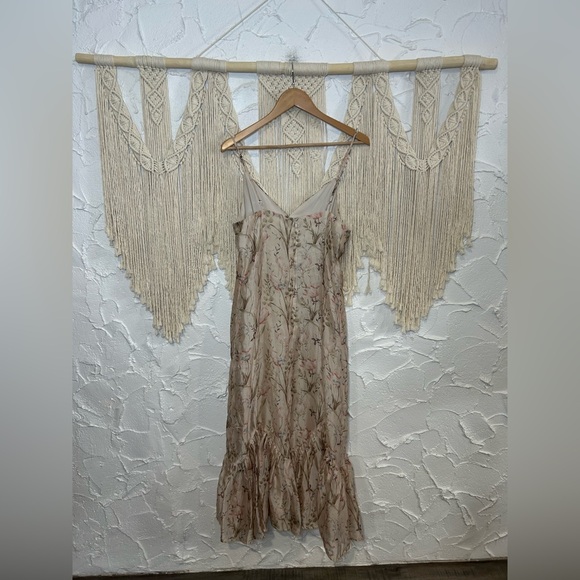 Storia Cream Ruffled Fairy-core Tiered Floral Maxi Dress Women’s size Large - Picture 9 of 16